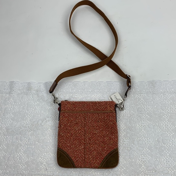 Coach SCARO swing pack Crossbody bag Camel Rose Wool Tweed Zip bag NEW NWT - Picture 13 of 14